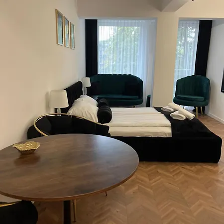 Planeta 104 - Tylko 100 M Do Głównego Deptaku I Plaży! Mielno (Koszalin)