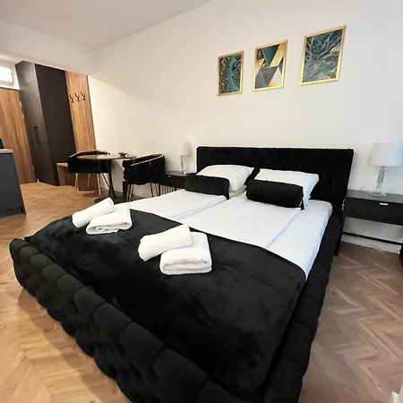 Planeta 104 - Tylko 100 M Do Głównego Deptaku I Plaży! * Mielno (Koszalin)