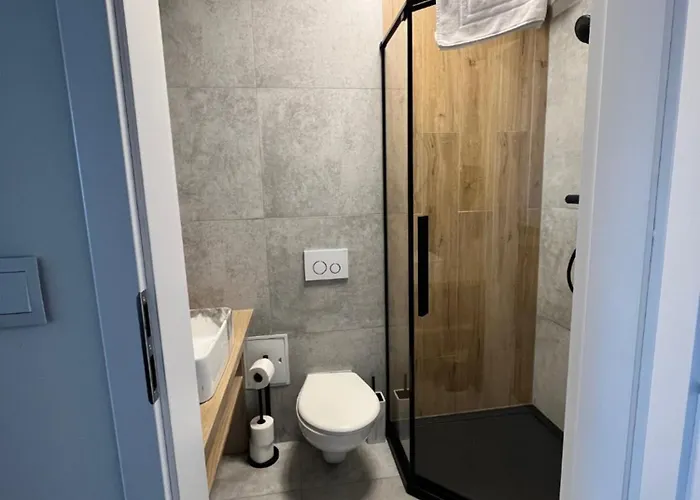 アパート Planeta 104 - Tylko 100 M Do Glownego Deptaku I Plazy! ミエルノ