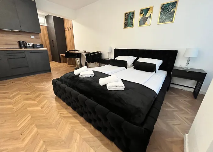 Planeta 104 - Tylko 100 M Do Glownego Deptaku I Plazy! アパート *